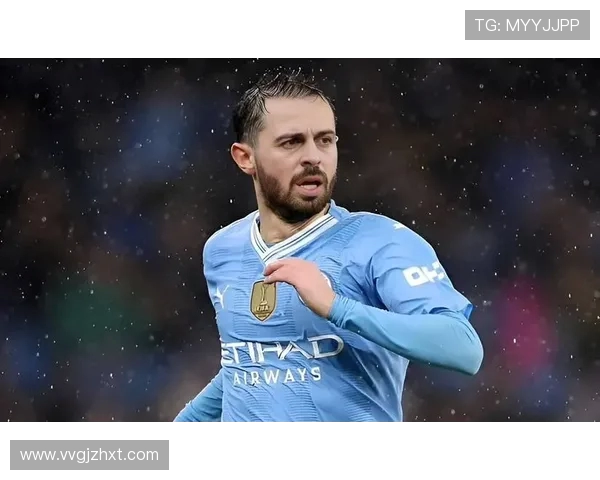 B席:德布劳内是一位非常棒的朋友,我们都非常想念他在场上的表现 B席:德布劳内是一位非常棒的朋友,我们都非常想念他在场上的表现