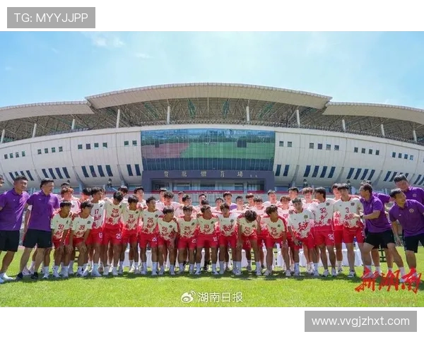 湘超联赛揭幕战将于9月7日在长沙贺龙体育场震撼开战 湘超联赛揭幕战将于9月7日在长沙贺龙体育场震撼开战